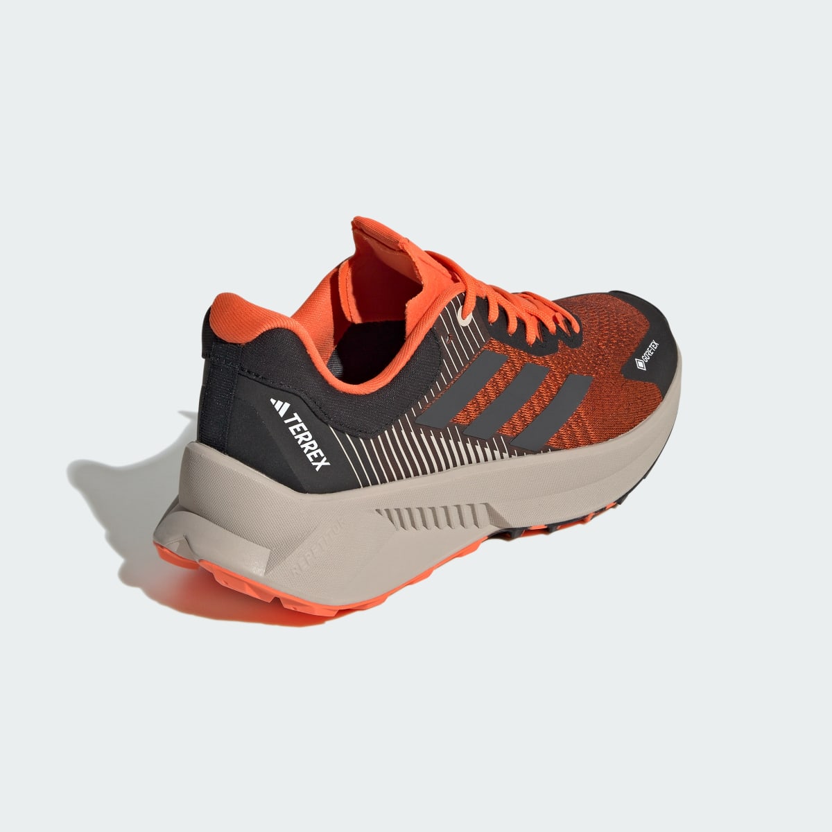 Adidas CHAUSSURE SOULSTRIDE FLOW GTX. 6