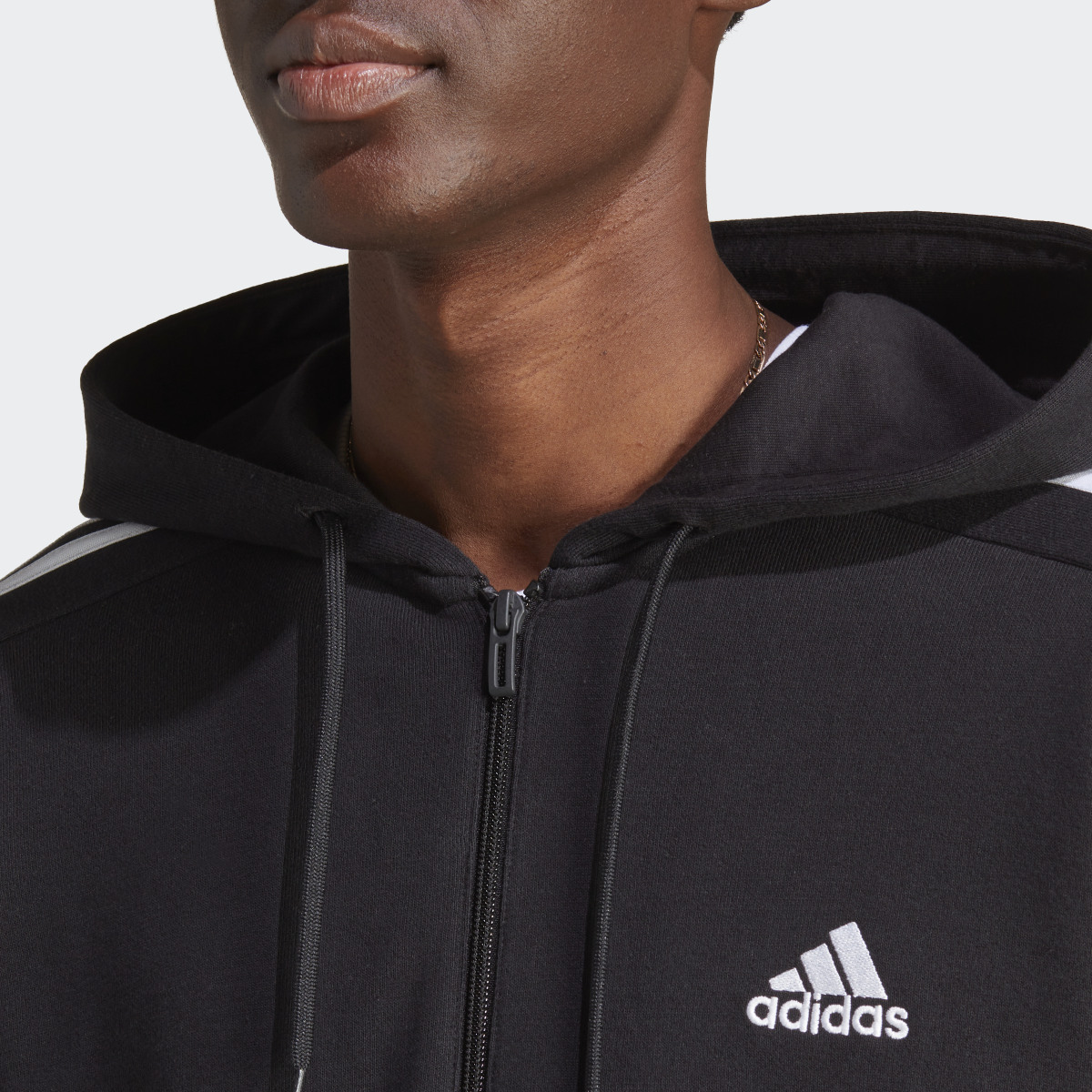 Adidas Chaqueta con capucha Essentials French Terry 3 bandas. 6