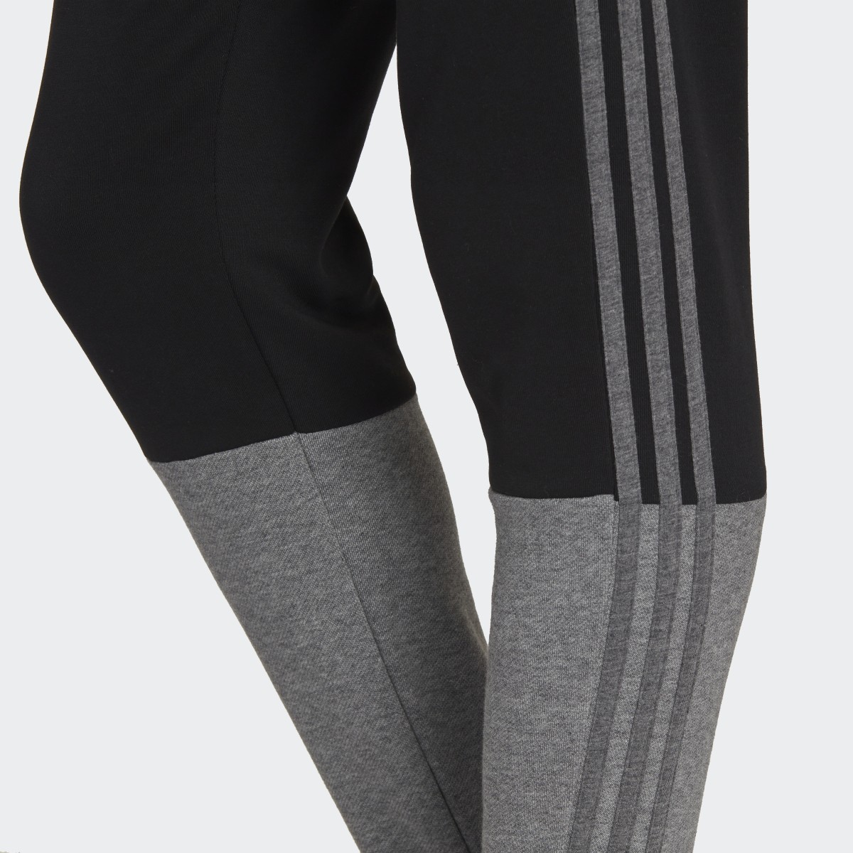 Adidas Essentials Mélange French Terry Joggers. 6