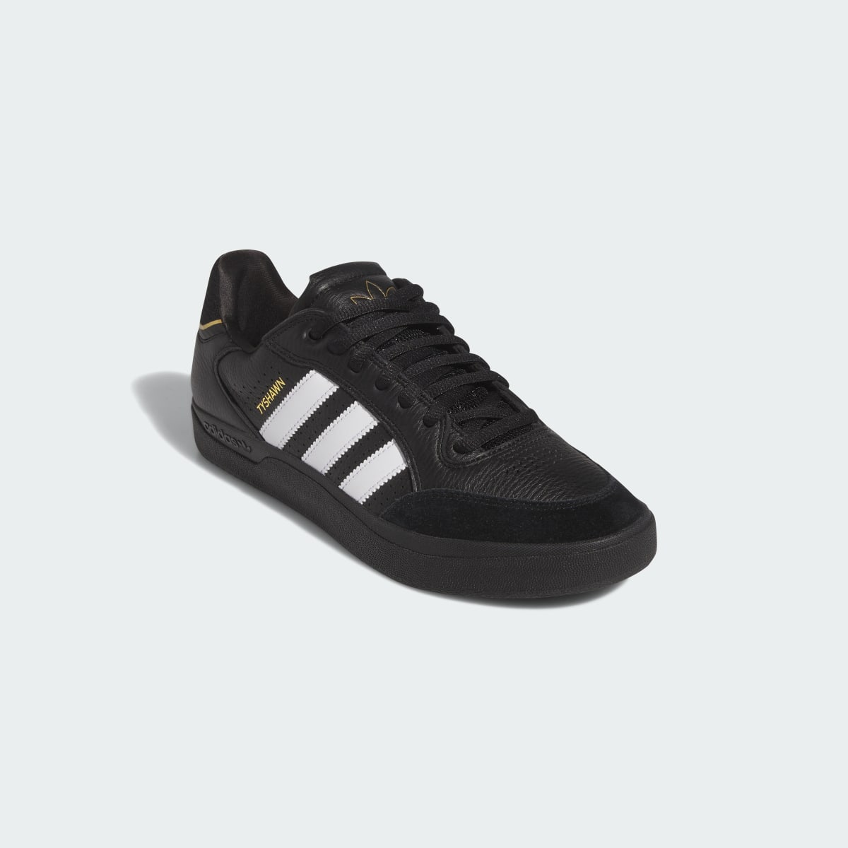 Adidas Scarpe Tyshawn Low. 5