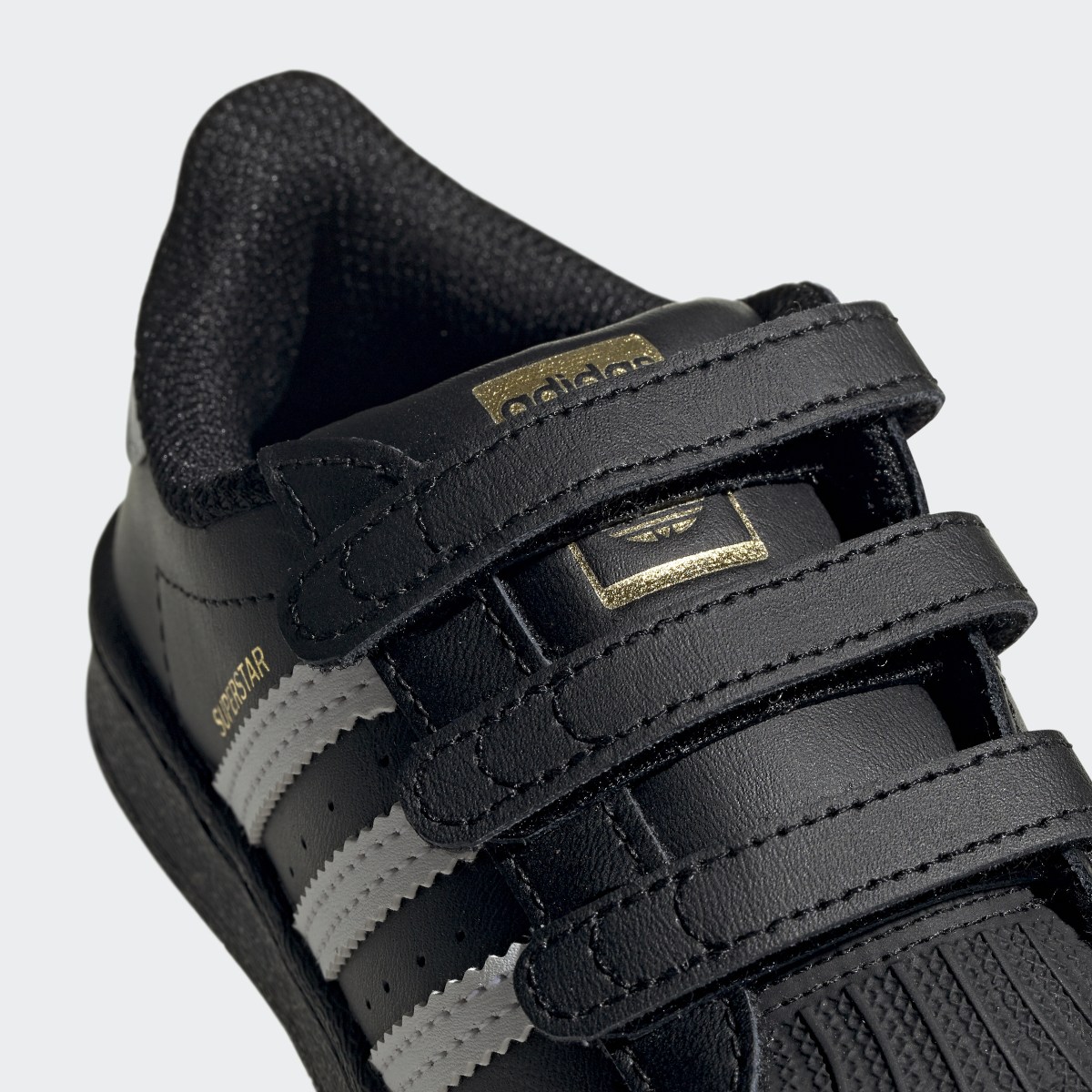 Adidas Chaussure Superstar. 10