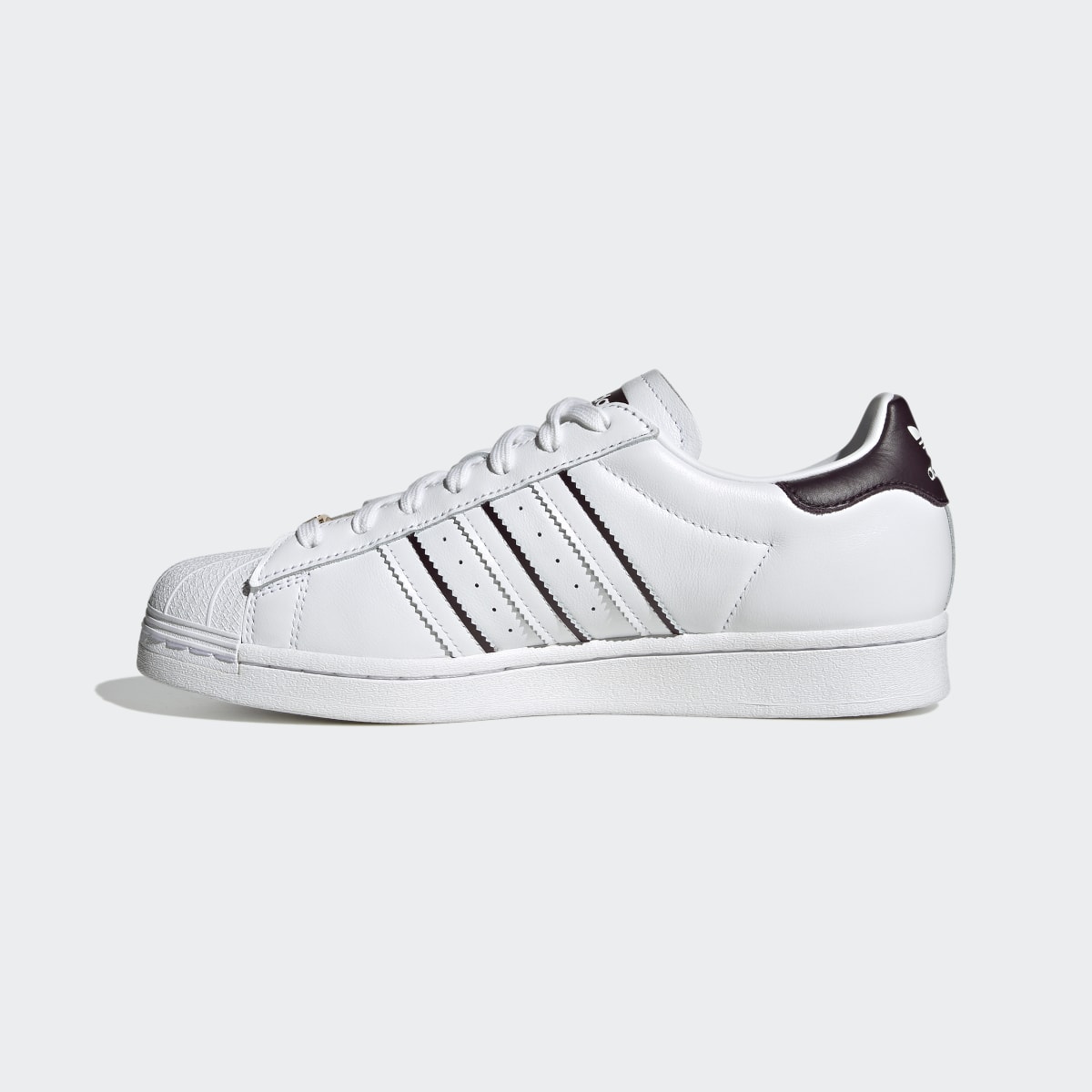 Adidas Chaussure Superstar. 7