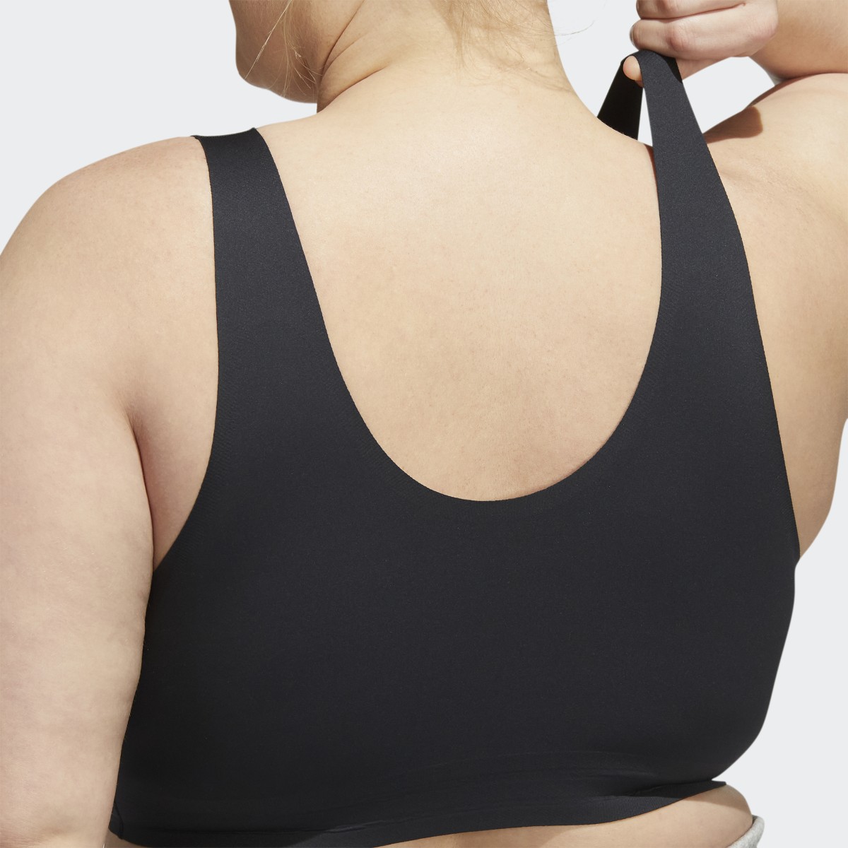 Adidas Brassière PureLounge Maintien léger (Grandes tailles). 8