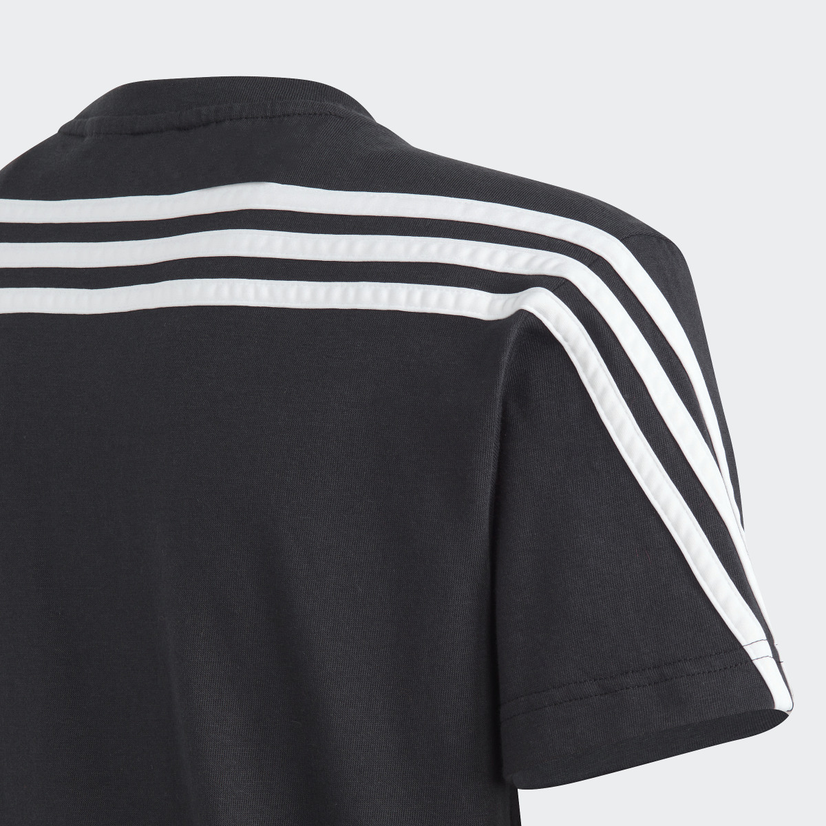 Adidas Future Icons 3-Stripes Tişört. 7