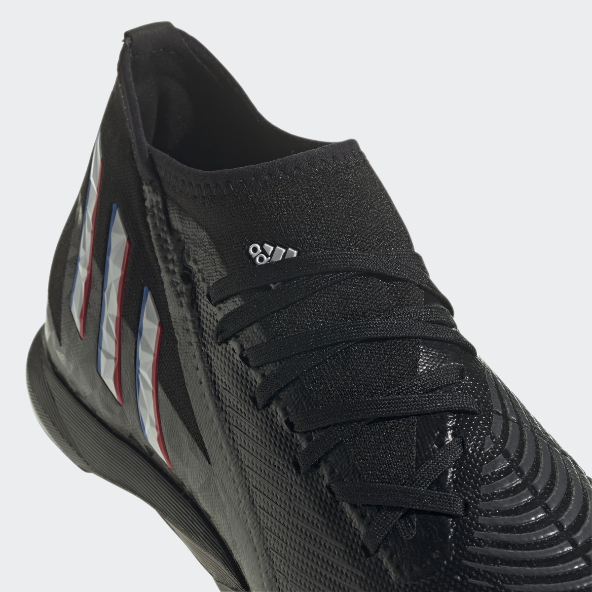 Adidas Botas de Futebol Predator Edge.3 – Piso sintético. 9