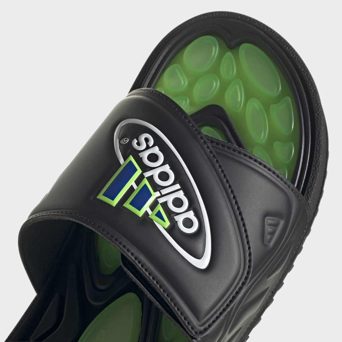 Adidas Sandale Reptossage. 9