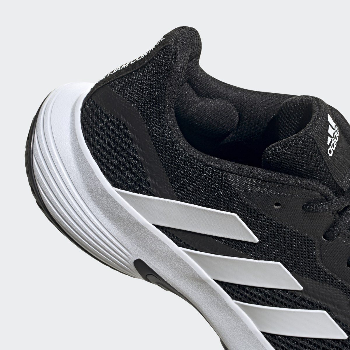 Adidas Scarpe da tennis CourtJam Control. 10