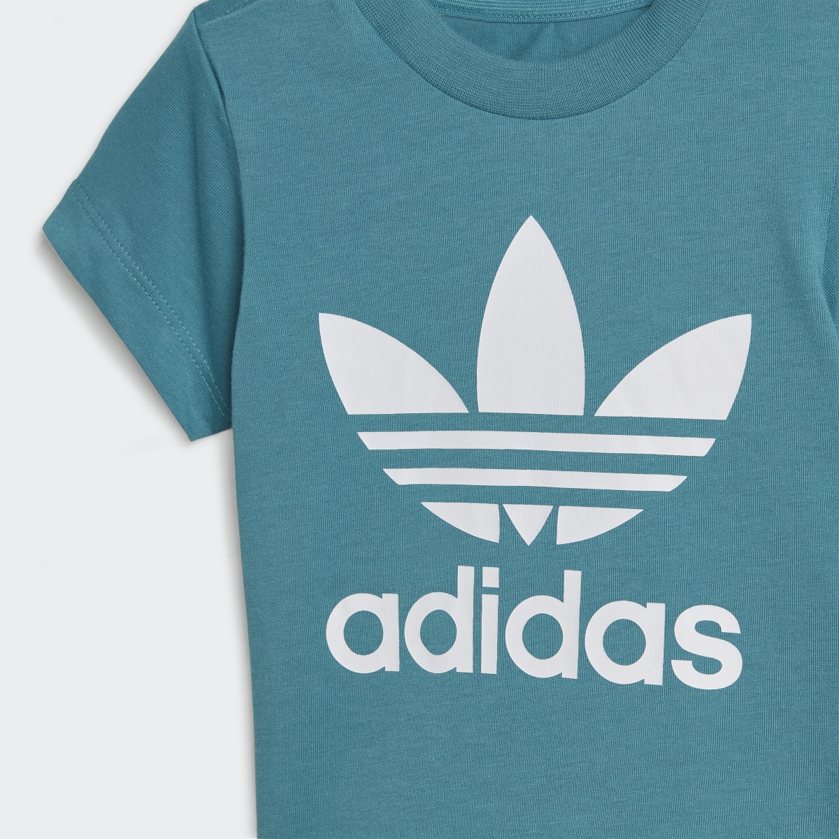 Adidas Trefoil Shorts und T-Shirt Set. 7