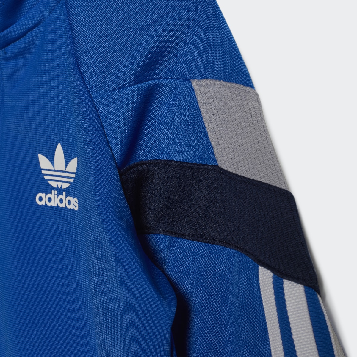 Adidas Track Suit. 8