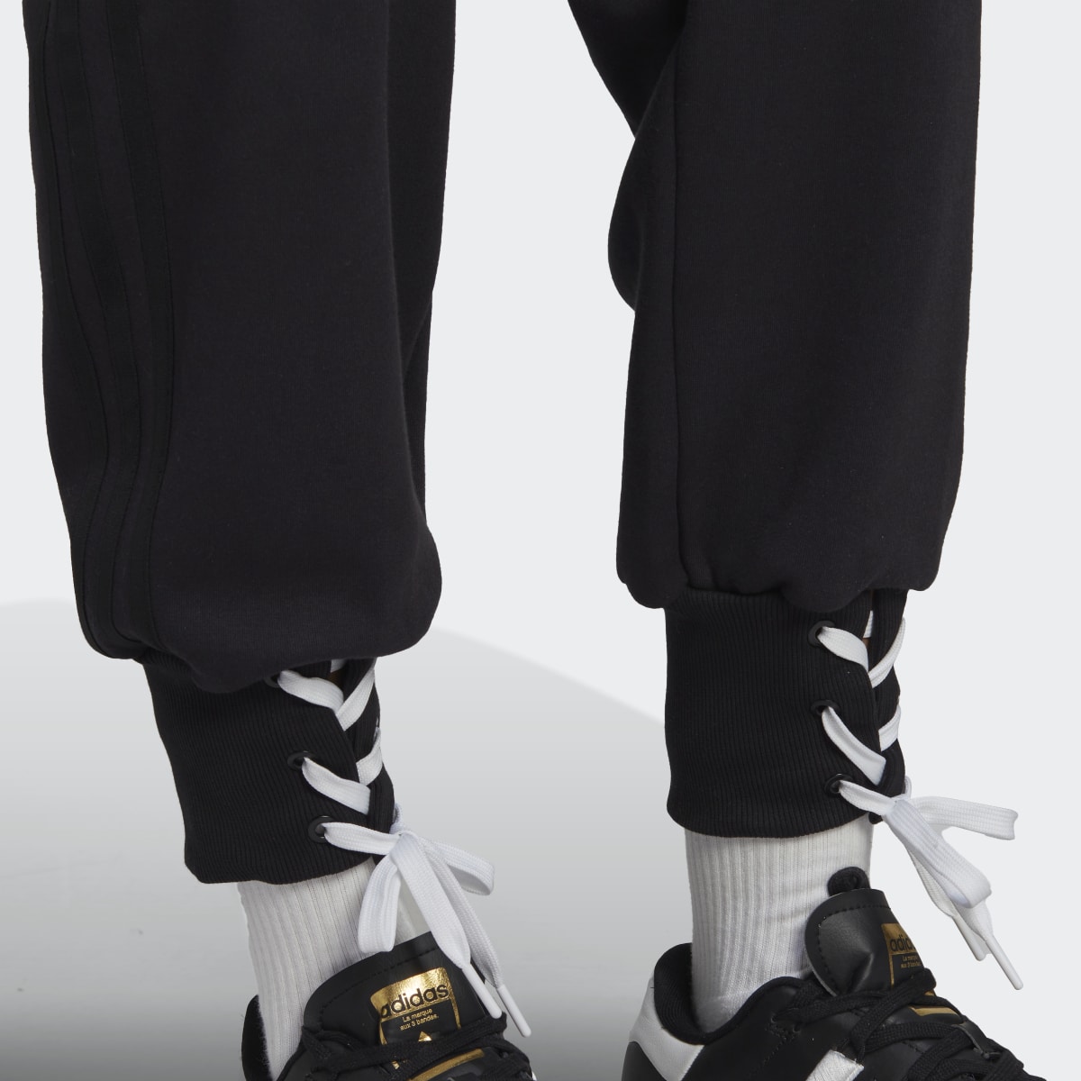 Adidas Pantaloni Always Original Laced Cuff. 5