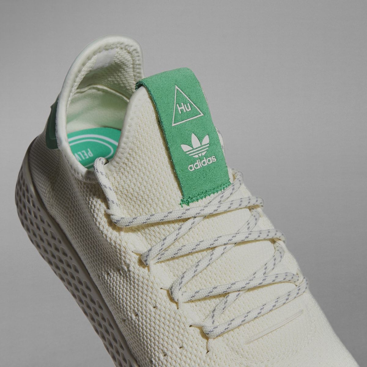 Adidas Chaussure Tennis Hu. 9