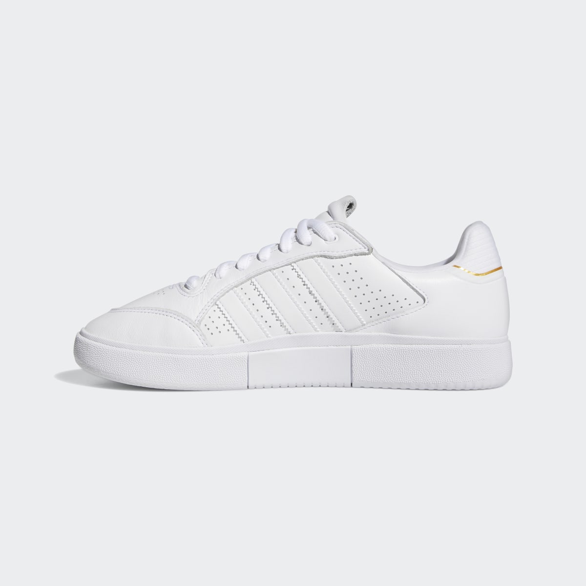 Adidas Tyshawn Low Shoes. 7