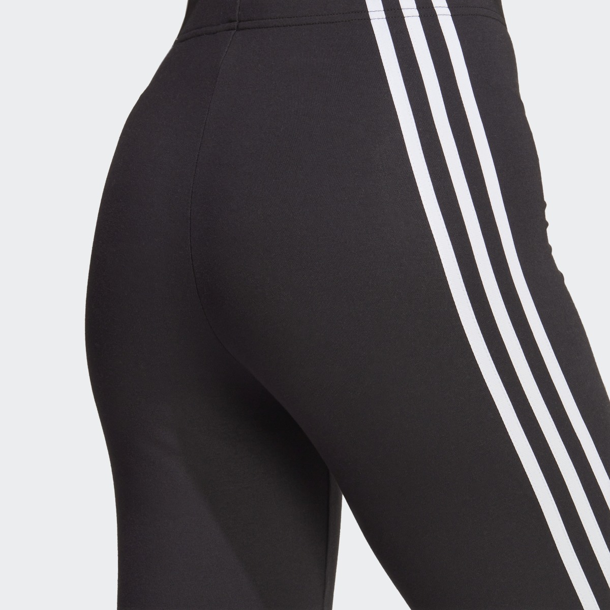 Adidas Future Icons 3-Streifen Leggings. 8