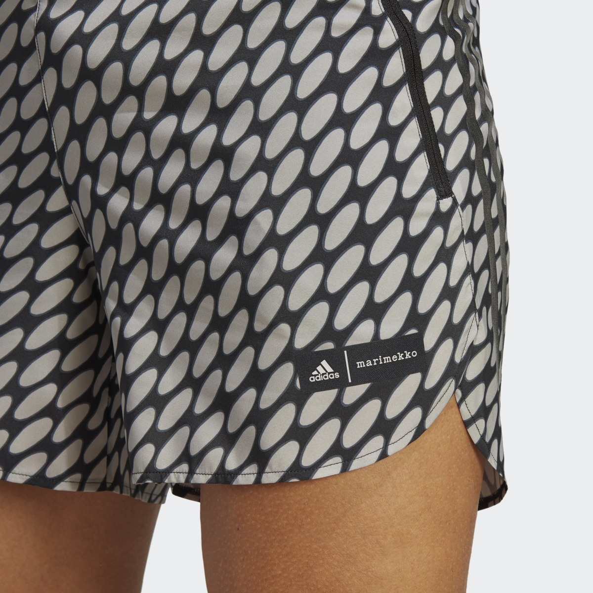 Adidas x Marimekko Run Icons 3-Streifen Shorts. 7