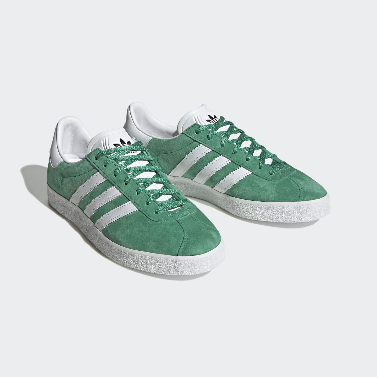 Adidas Chaussure Gazelle 85. 5