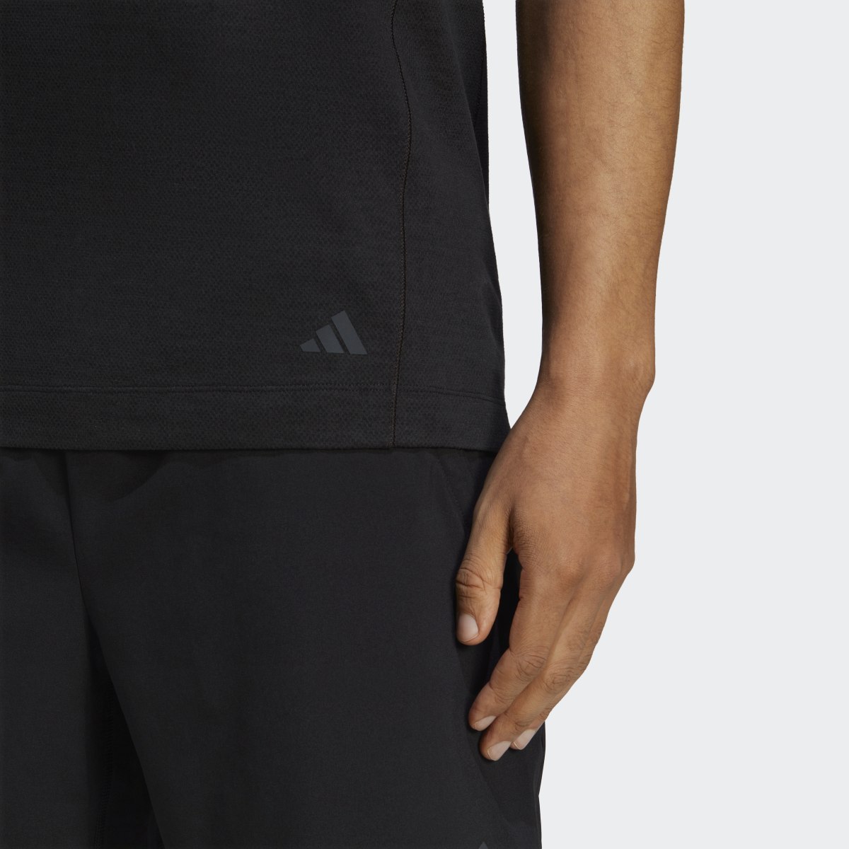 Adidas Camisola de Alças para Ioga. 7