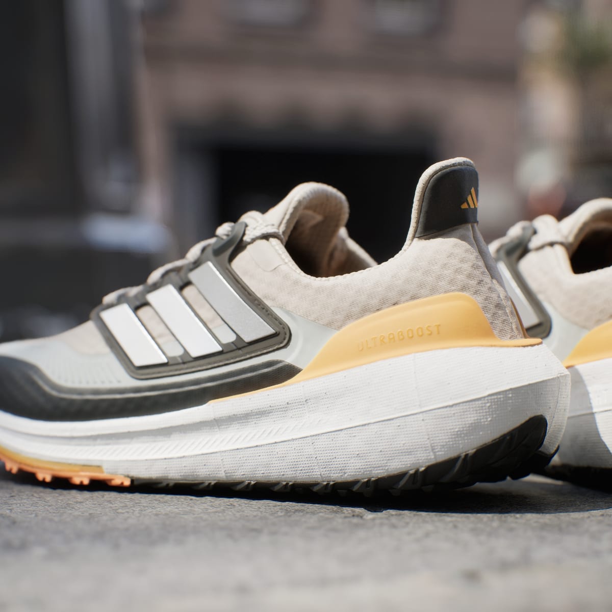 Adidas Zapatilla Ultraboost Light COLD.RDY 2.0. 8