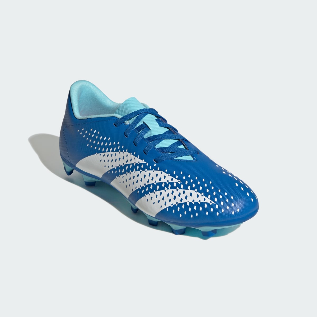 Adidas Calzado de Fútbol Predator Accuracy.4 Multiterreno. 5