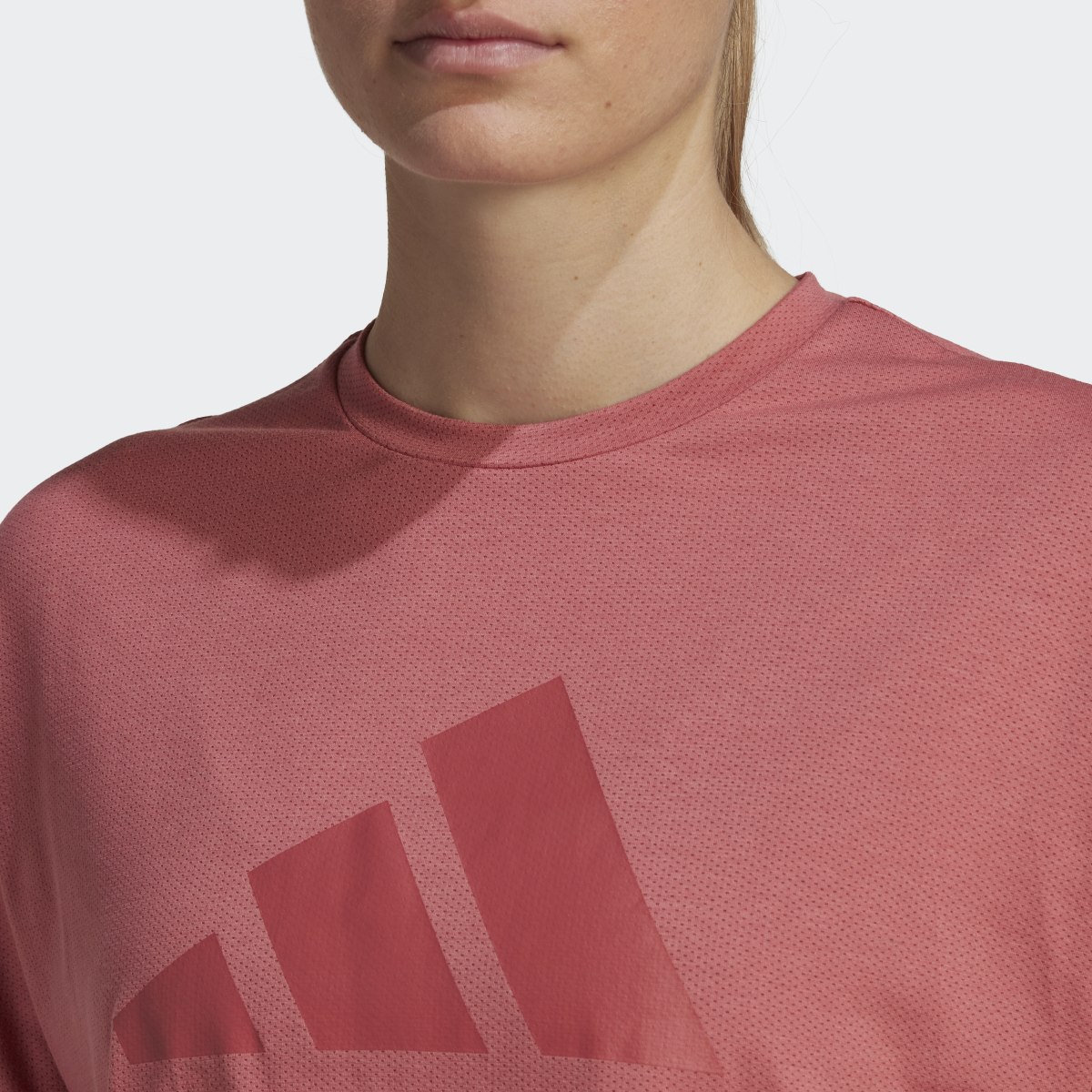 Adidas T-shirt Train Icons 3 Bar Logo. 6