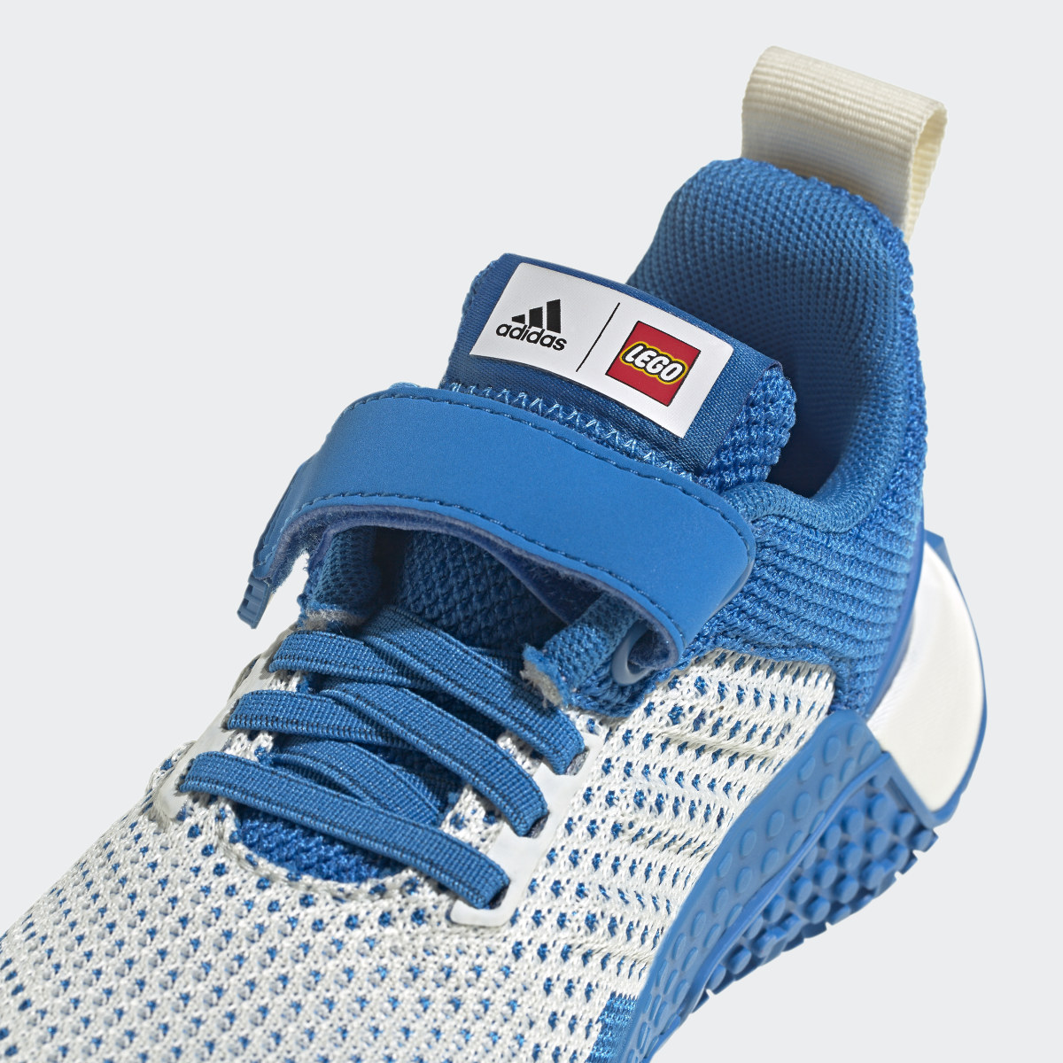 Adidas x LEGO Sport Pro Laufschuh. 10