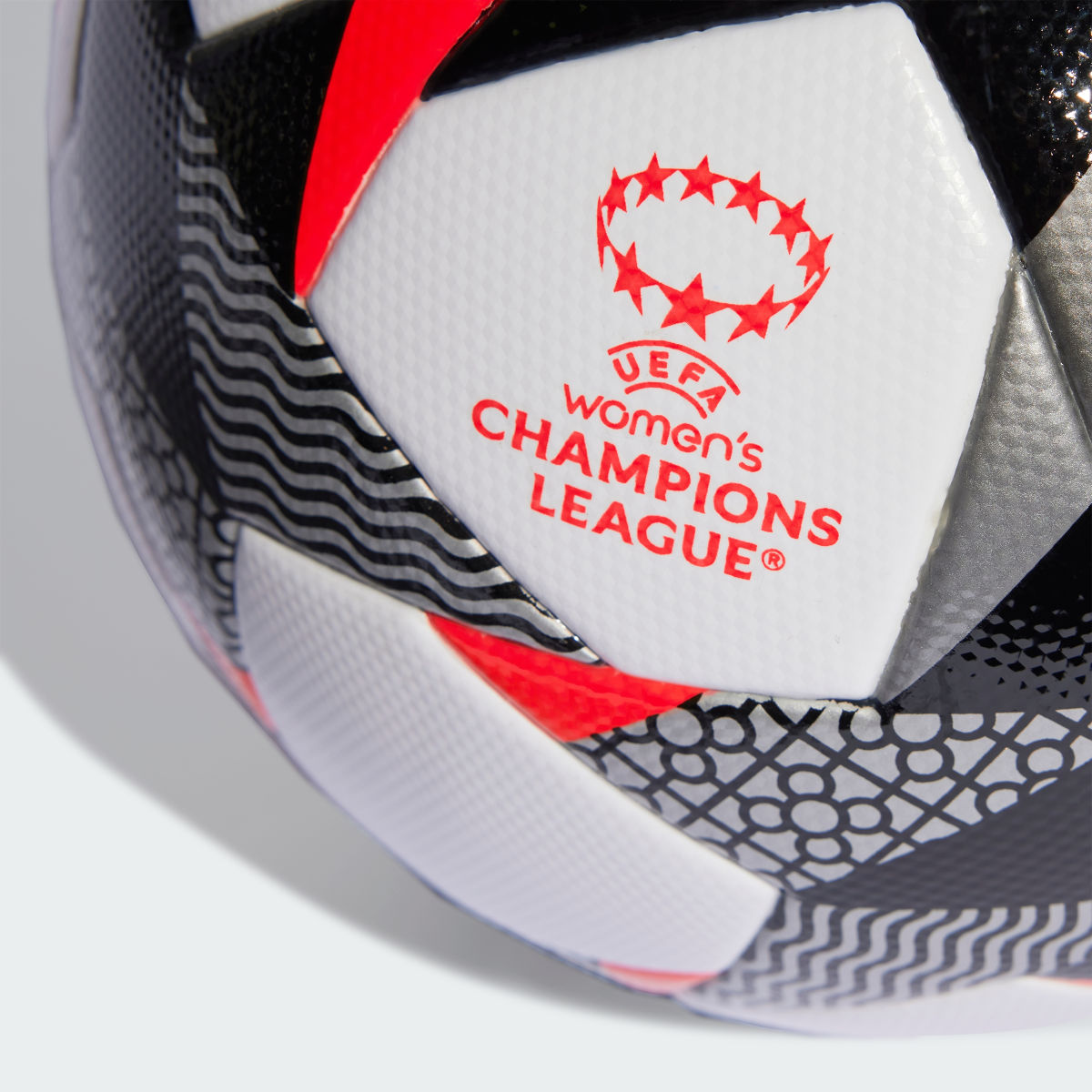 Adidas UWCL League 23/24 Knock-out Ball. 5