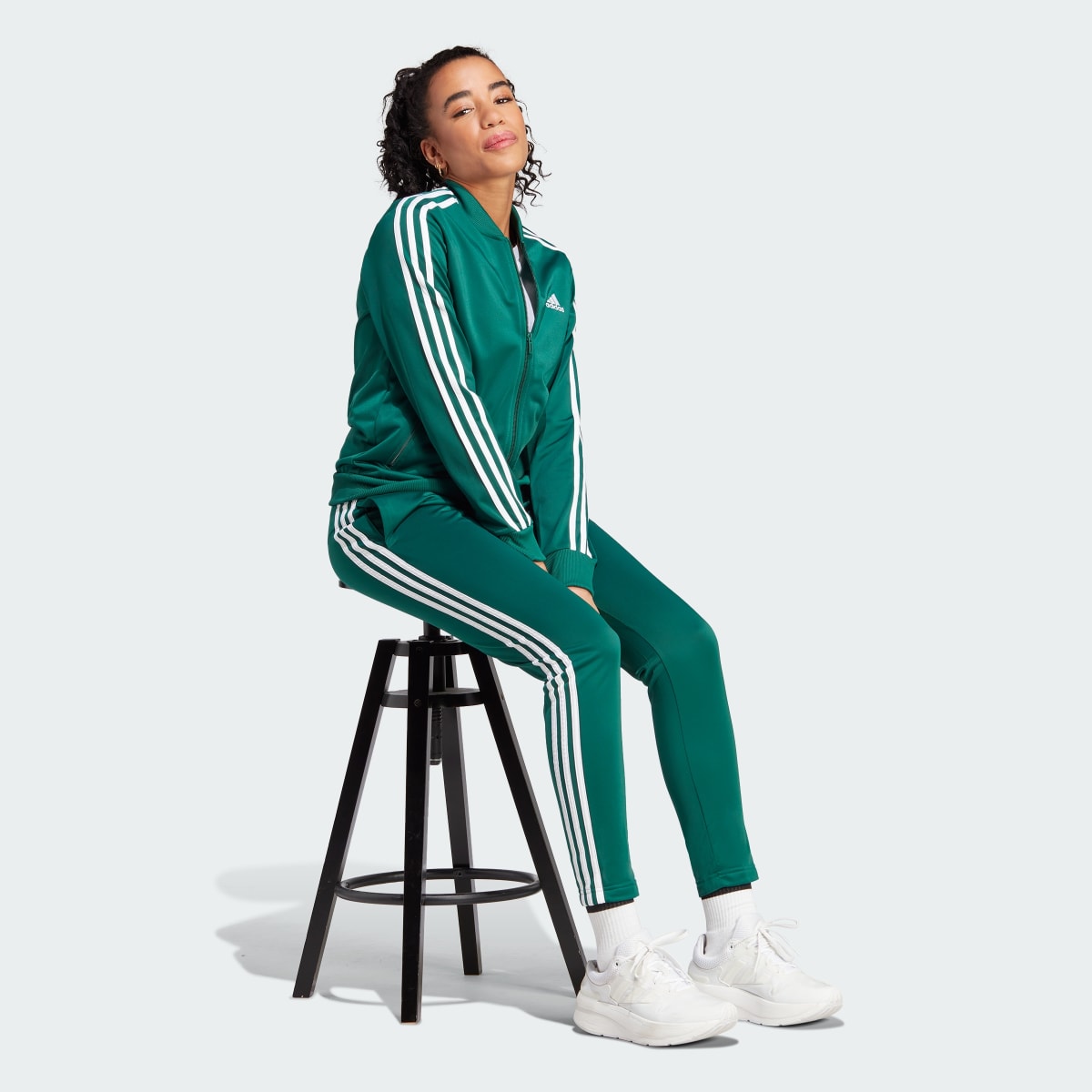 Adidas Essentials 3-Stripes Track Suit. 4