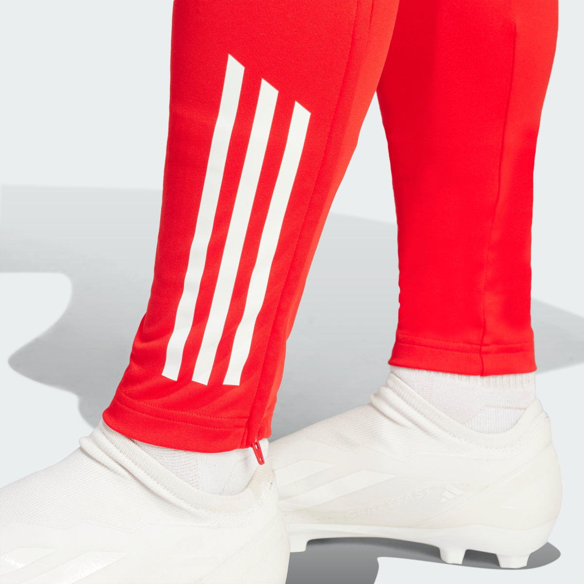 Adidas Pantaloni da allenamento Tiro 24 Competition. 6