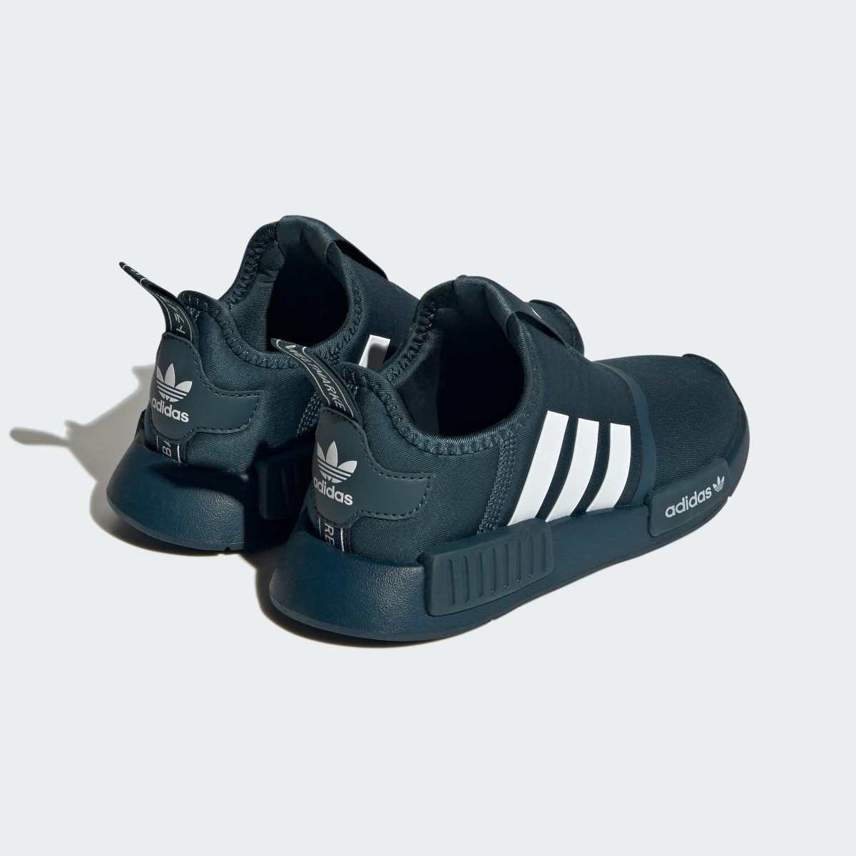 Adidas Chaussure NMD 360. 6