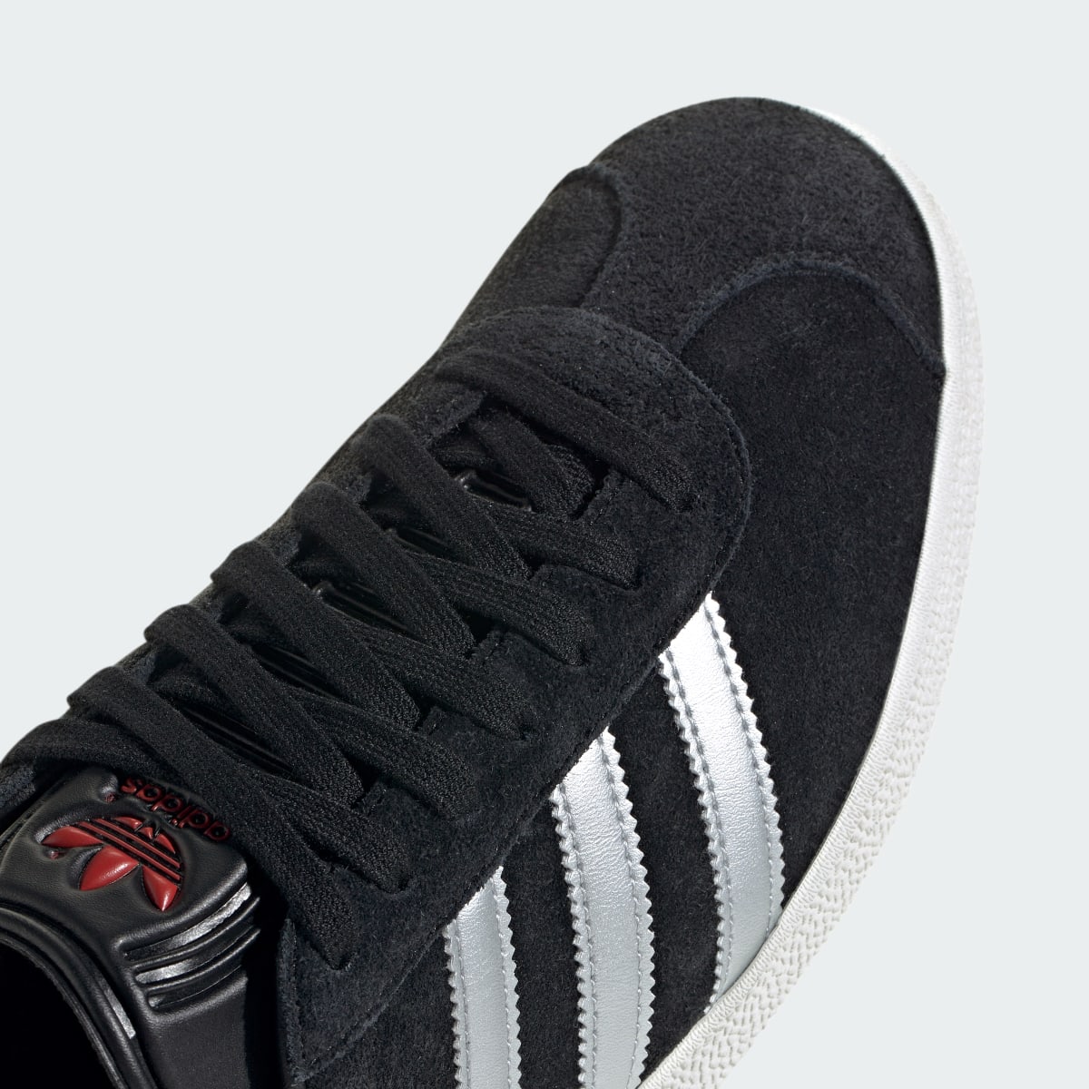 Adidas Chaussure Gazelle. 9