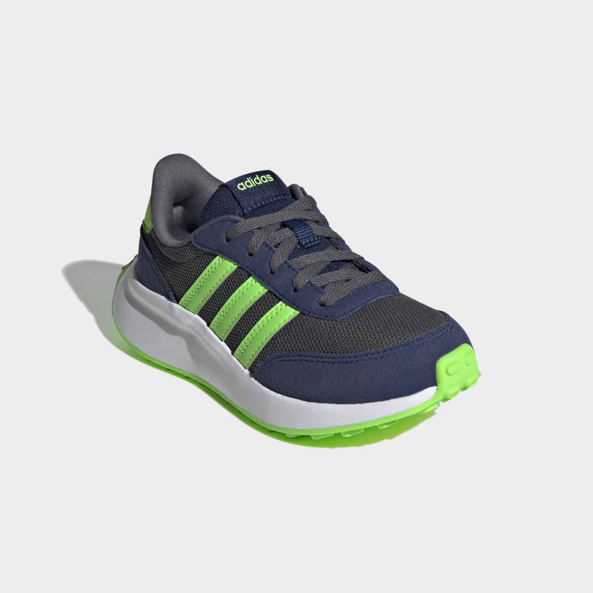 Adidas Run 70s Shoes. 5