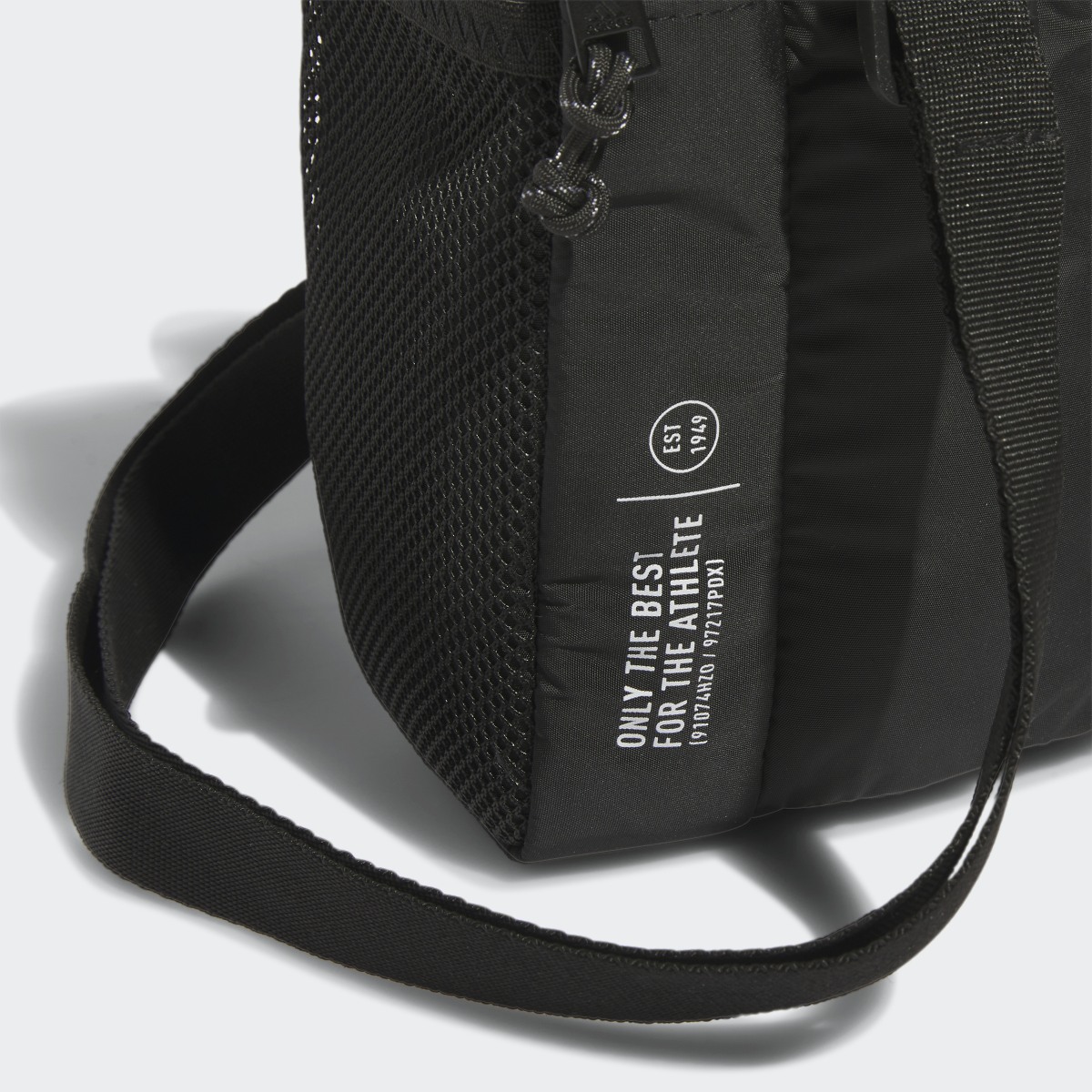 Adidas Hydration 2 Crossbody. 6