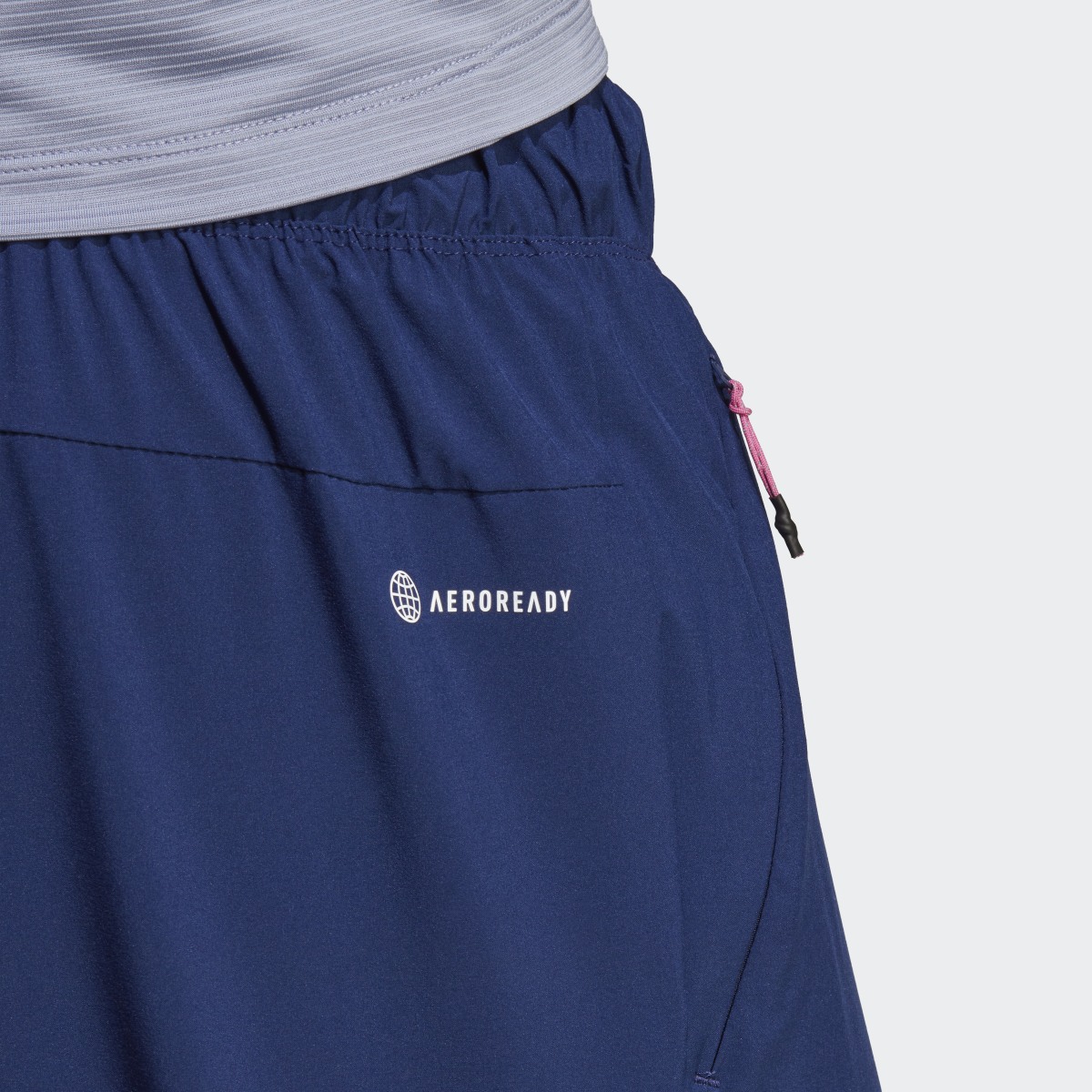 Adidas Train Icons 3-Streifen Training Shorts. 6