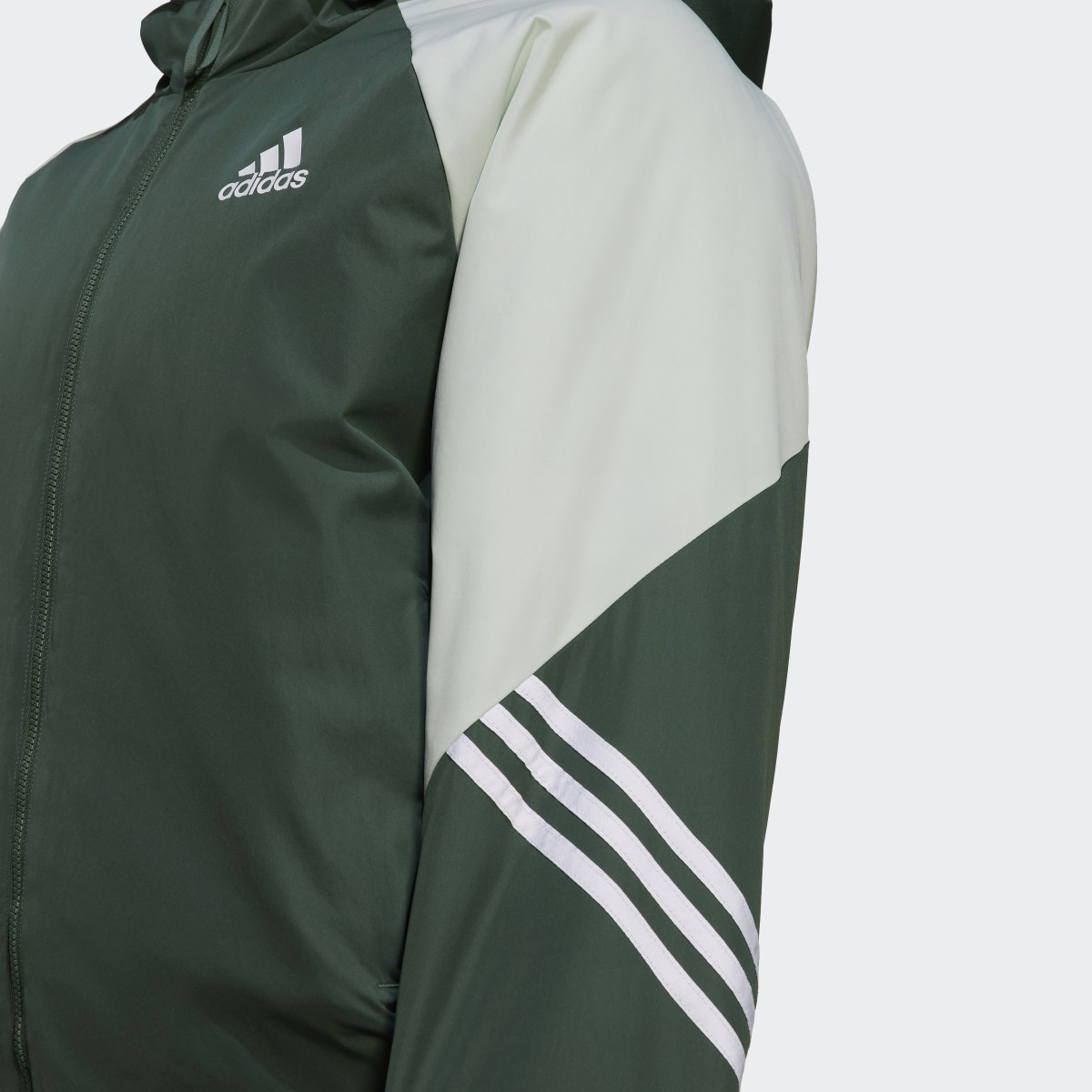 Adidas Chaqueta con capucha Back to Sport. 7