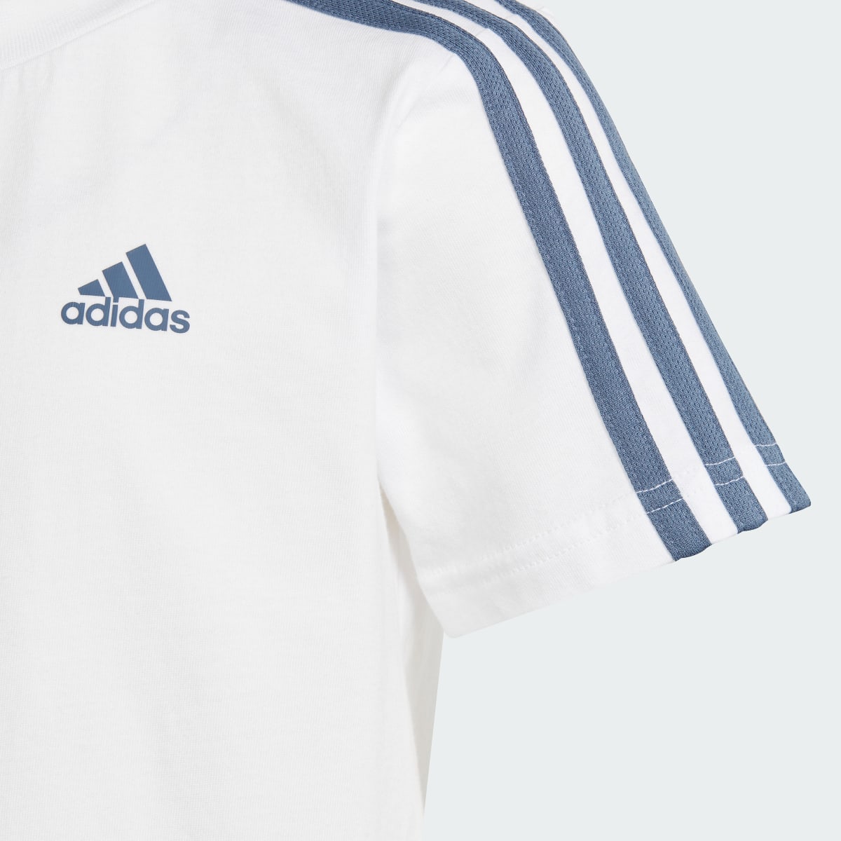 Adidas Conjunto de Playera y Shorts Essentials 3-Stripes. 7