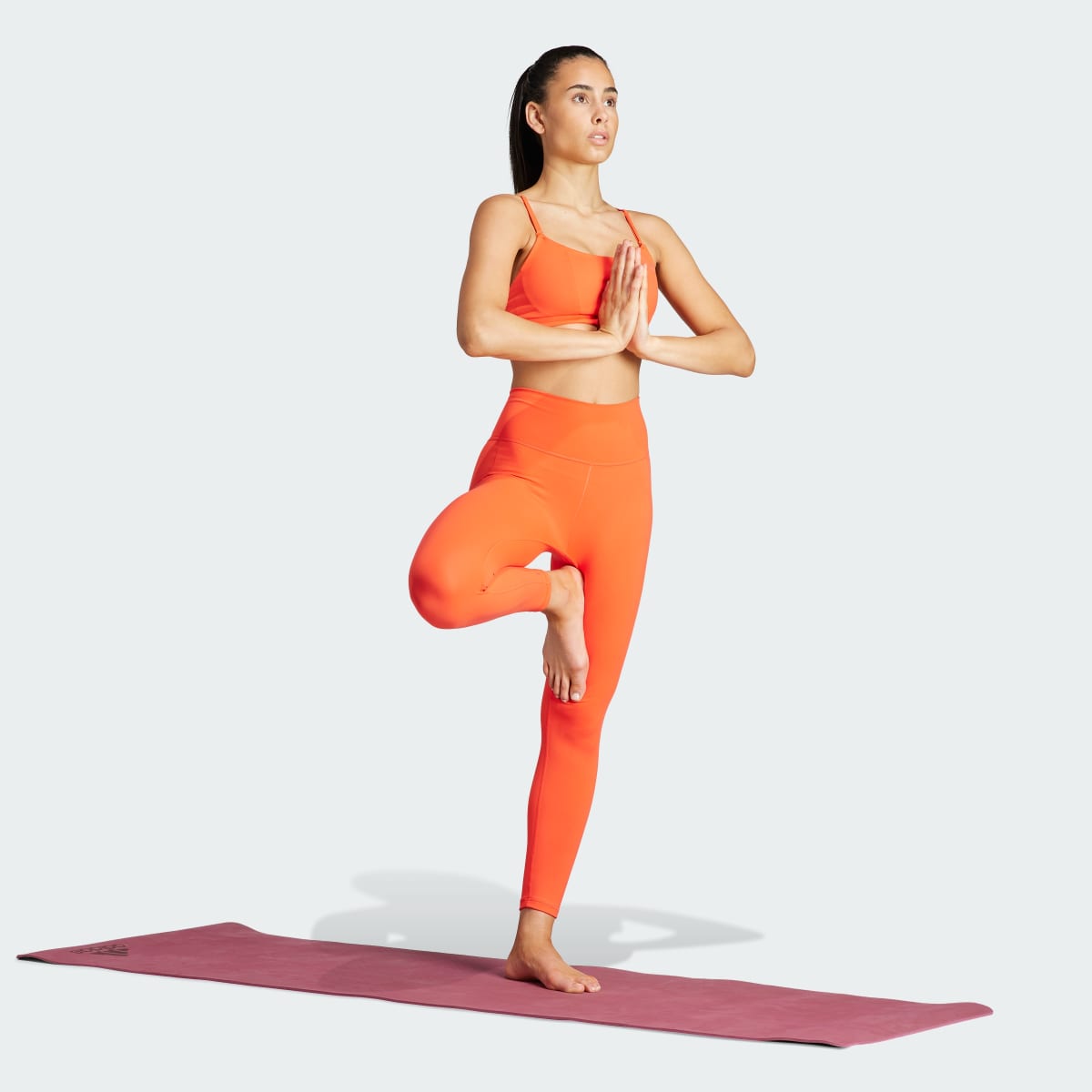 Adidas Yoga Studio Light-Support Bra. 4