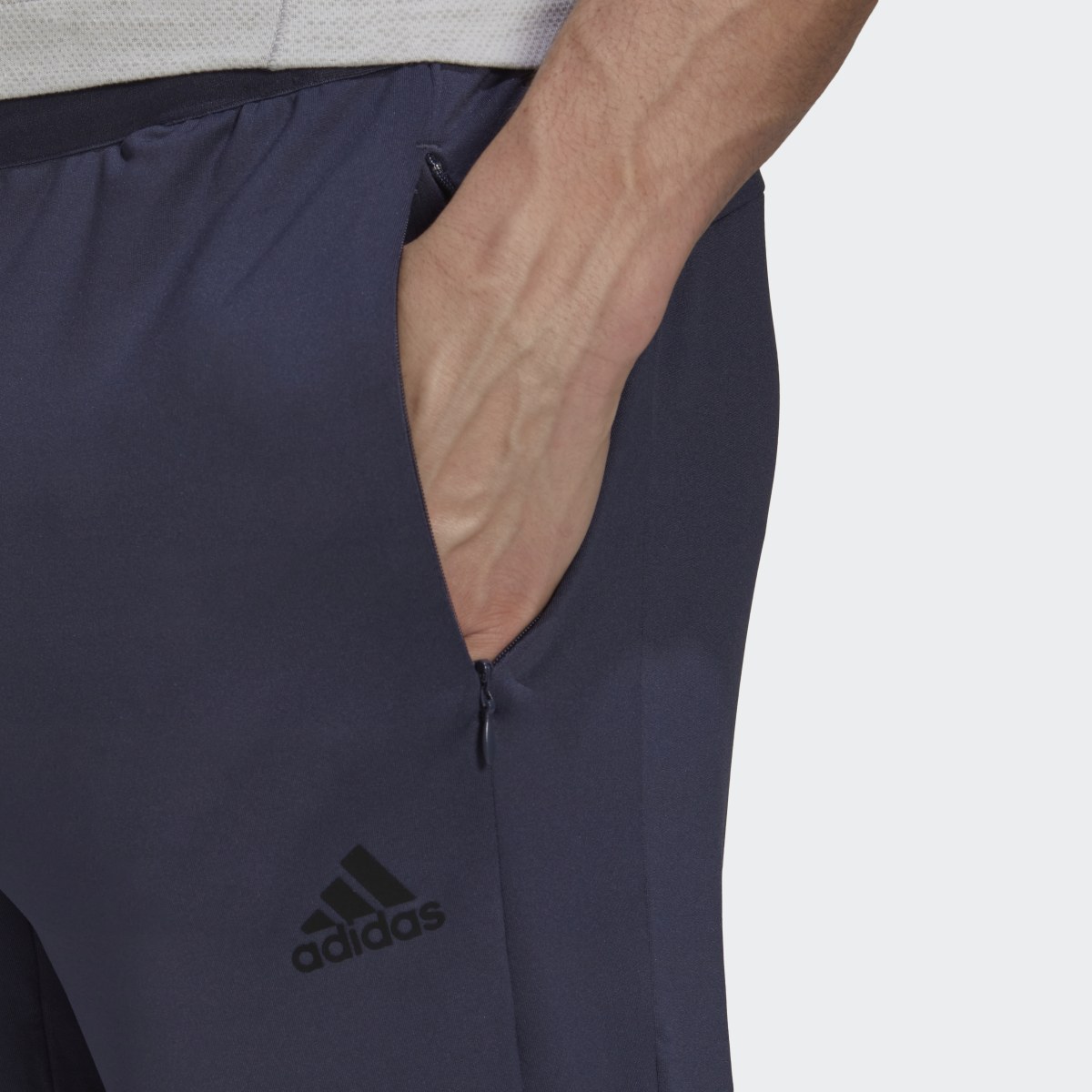 Adidas AEROREADY Yoga 7/8 Pants. 5