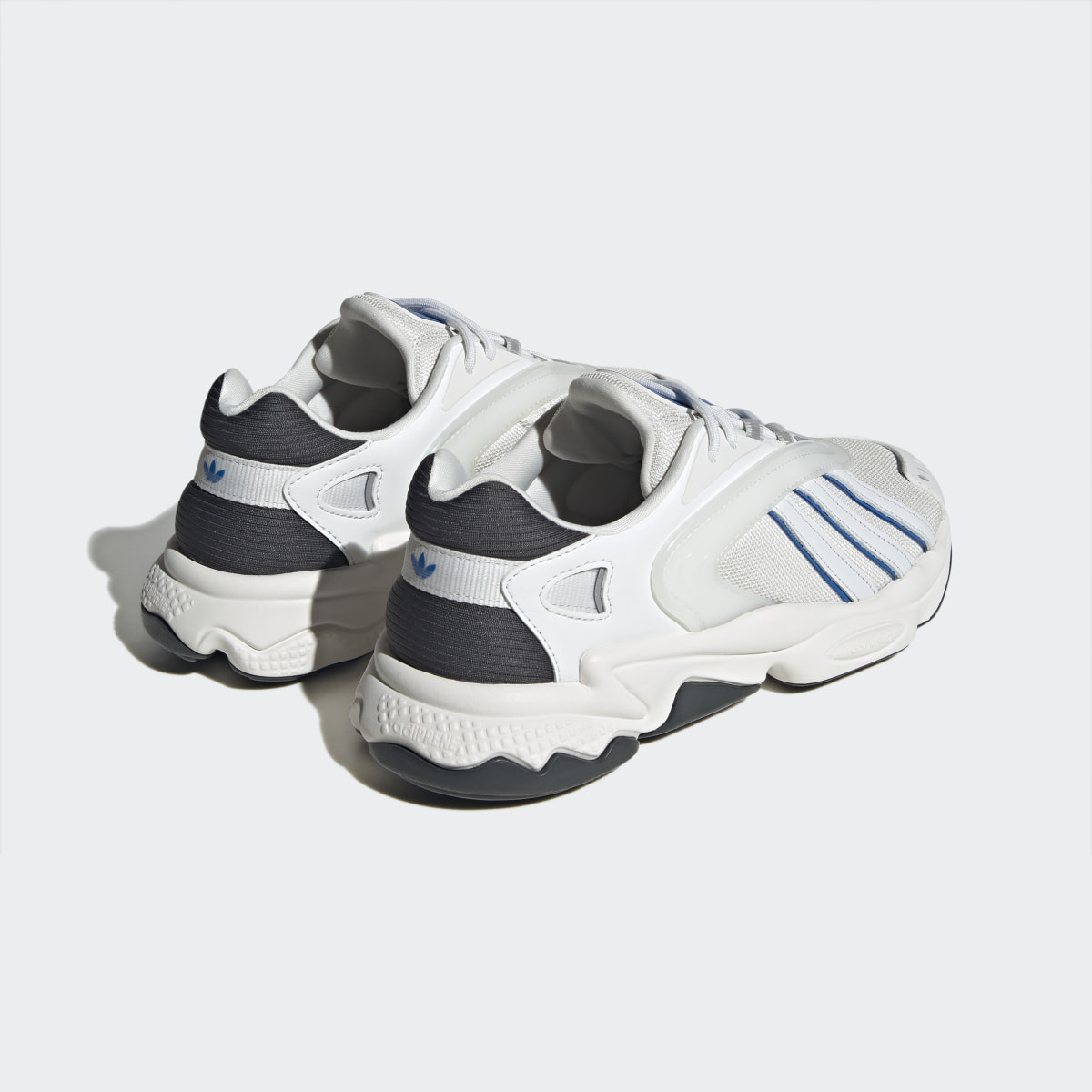 Adidas Chaussure Oztral. 9
