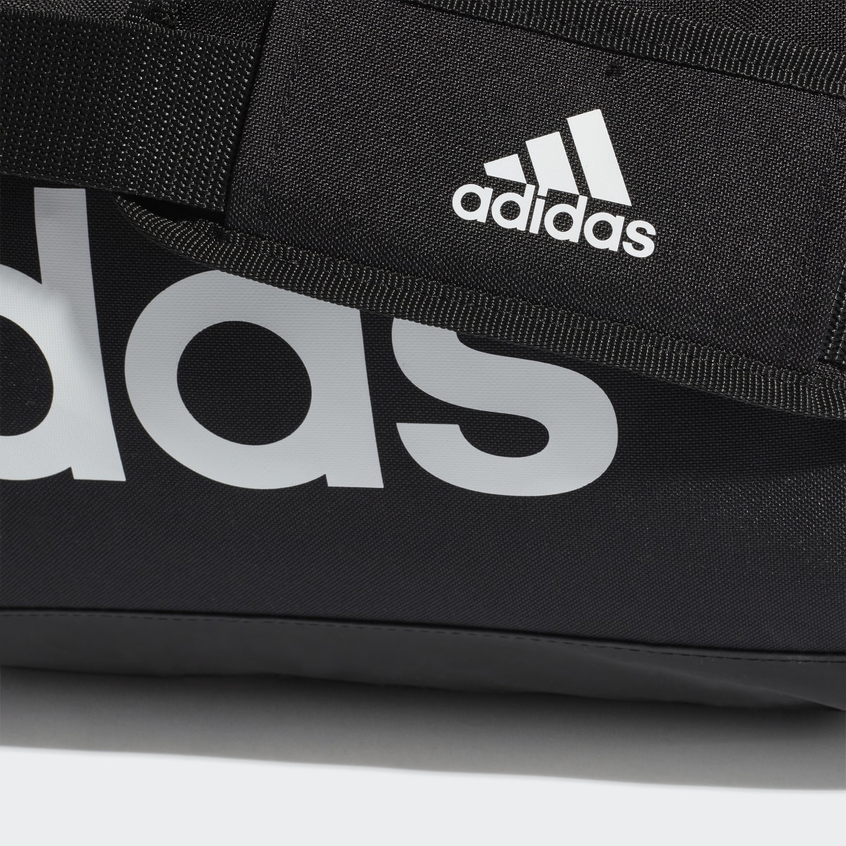 Adidas ESSENTIALS LOGO DUFFEL BAG MEDIUM. 6