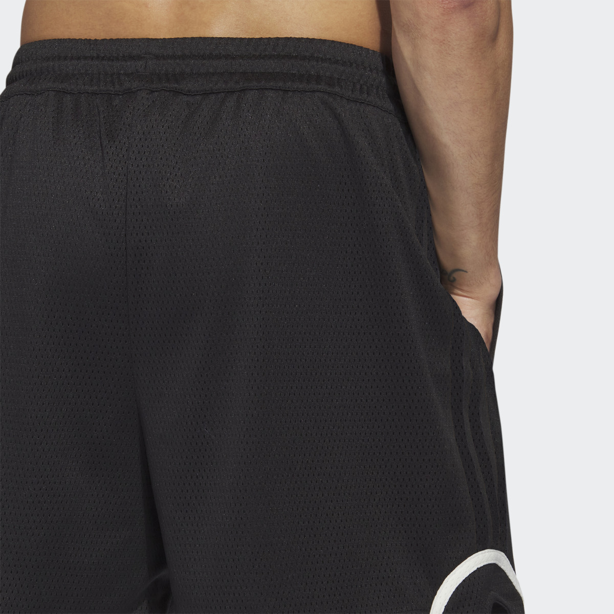 Adidas Short en mesh Basketball. 6