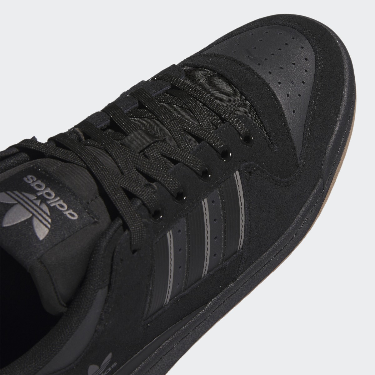 Adidas Buty Forum 84 Low ADV. 9