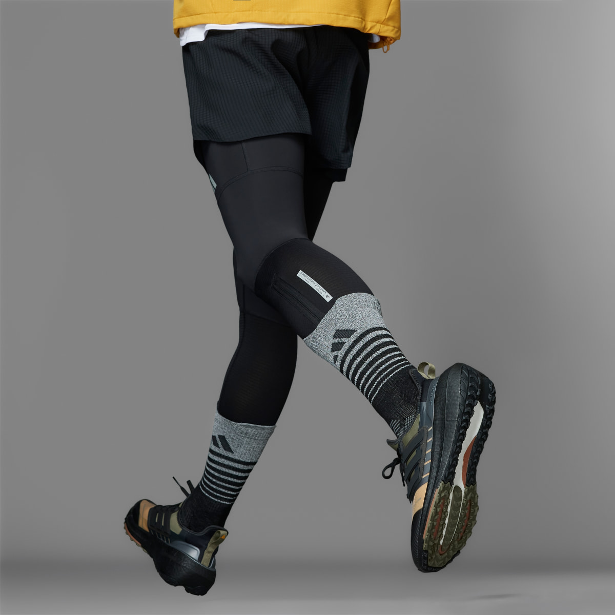 Adidas Ultraboost Light GORE-TEX Running Shoes. 4