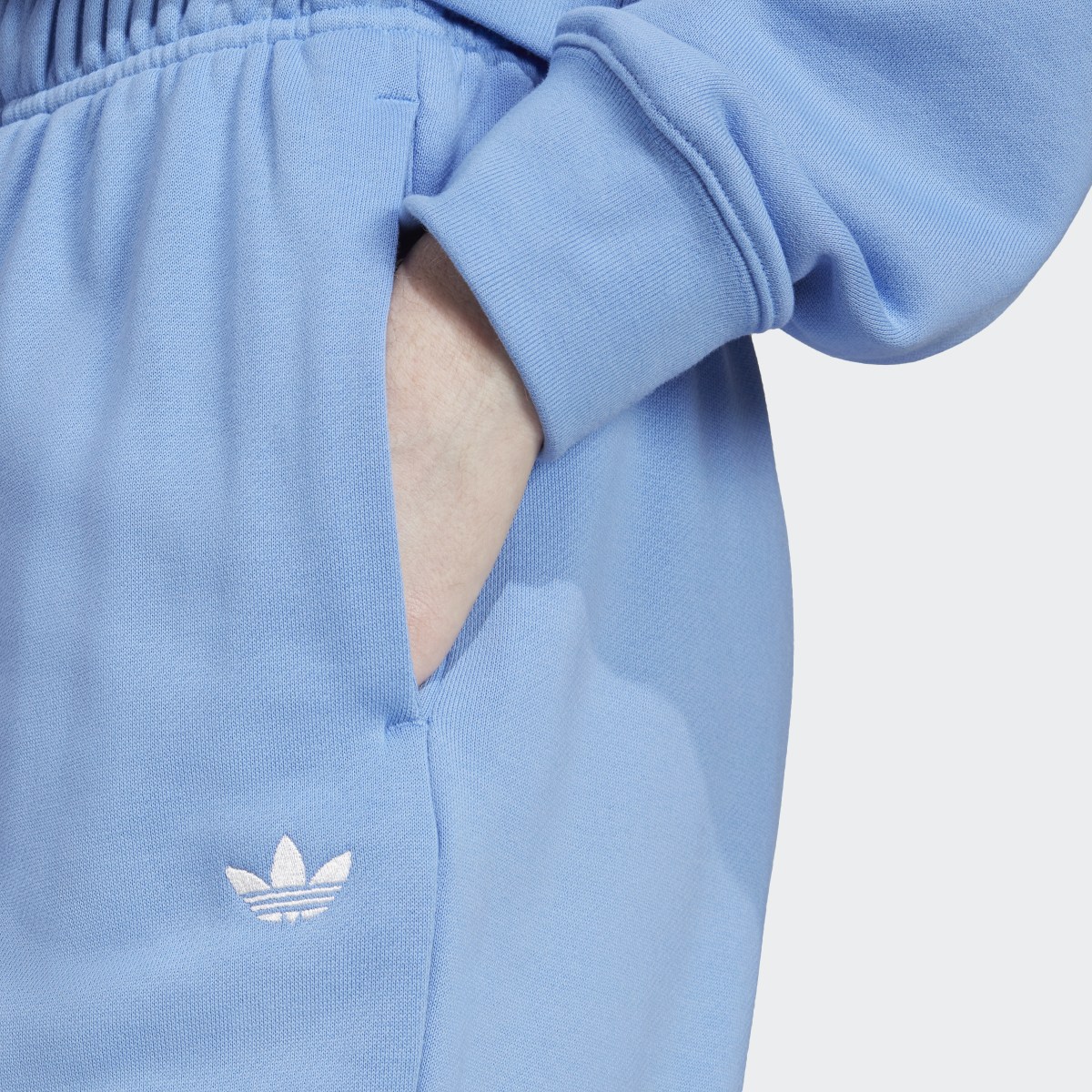 Adidas Originals x Moomin Graphic Sweat Pants. 6