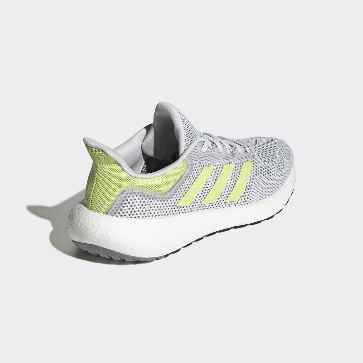 Adidas Tenis Pureboost 22. 9