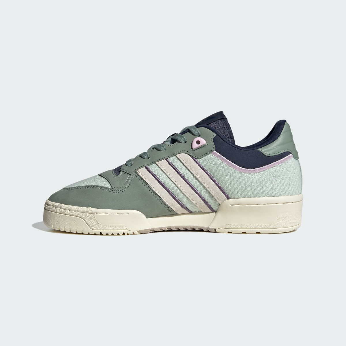 Adidas Sapatilhas de Basquetebol Rivalry Low 86. 7