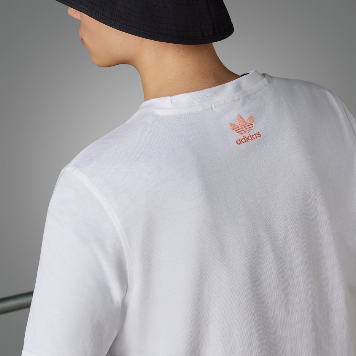 Adidas Camiseta Enjoy Summer Graphic. 8