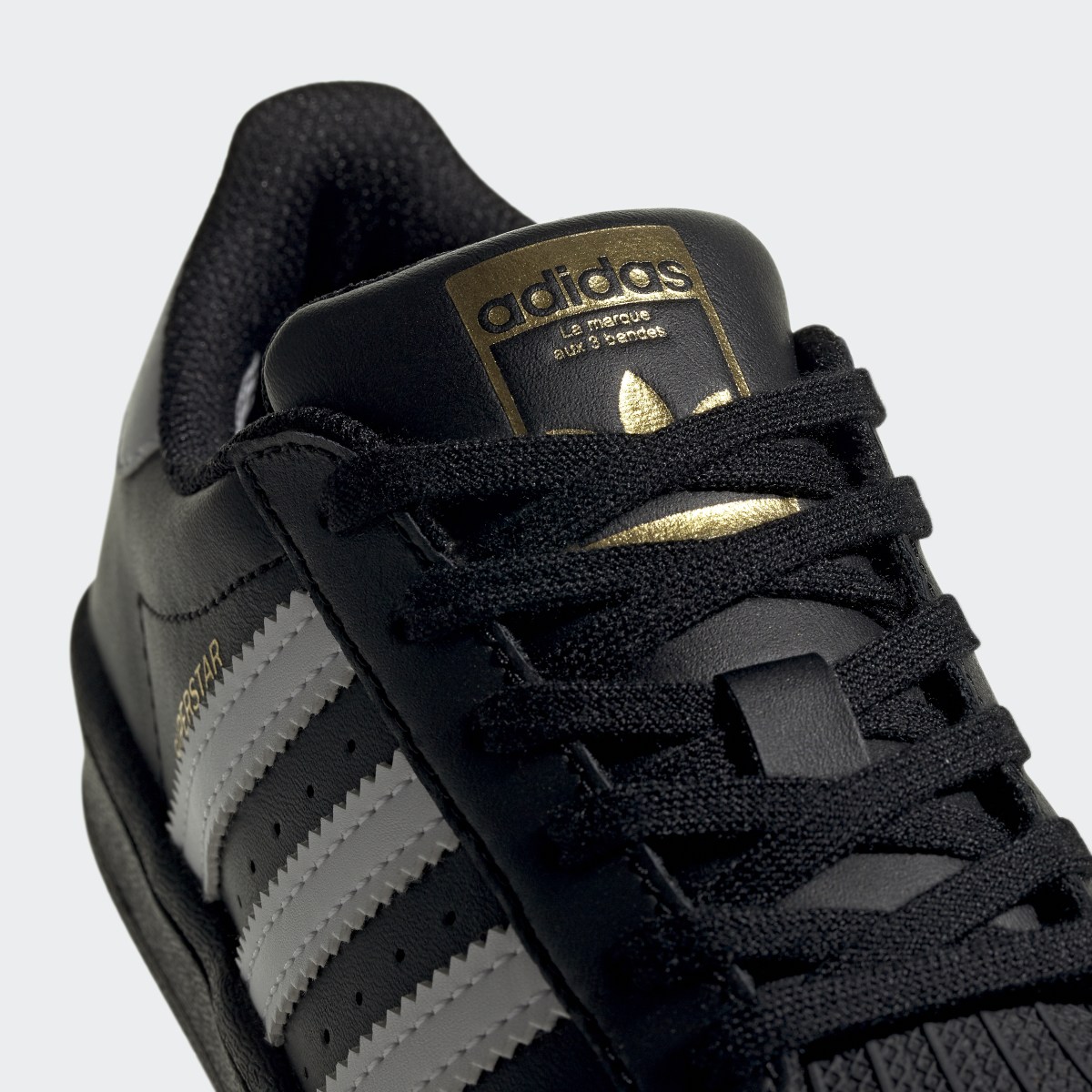 Adidas Chaussure Superstar. 10