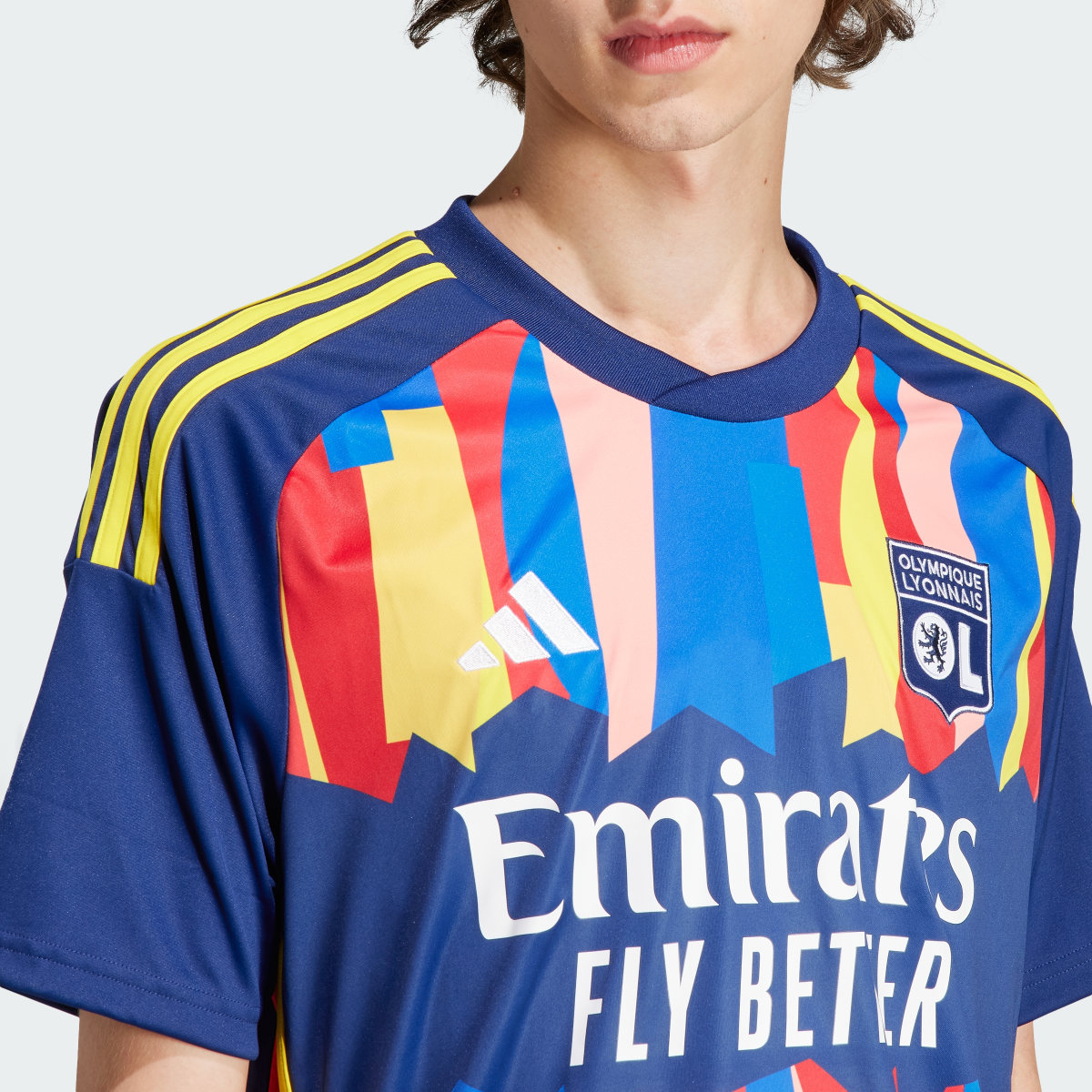 Adidas Camisola do Terceiro Equipamento 23/24 do Olympique Lyonnais. 7