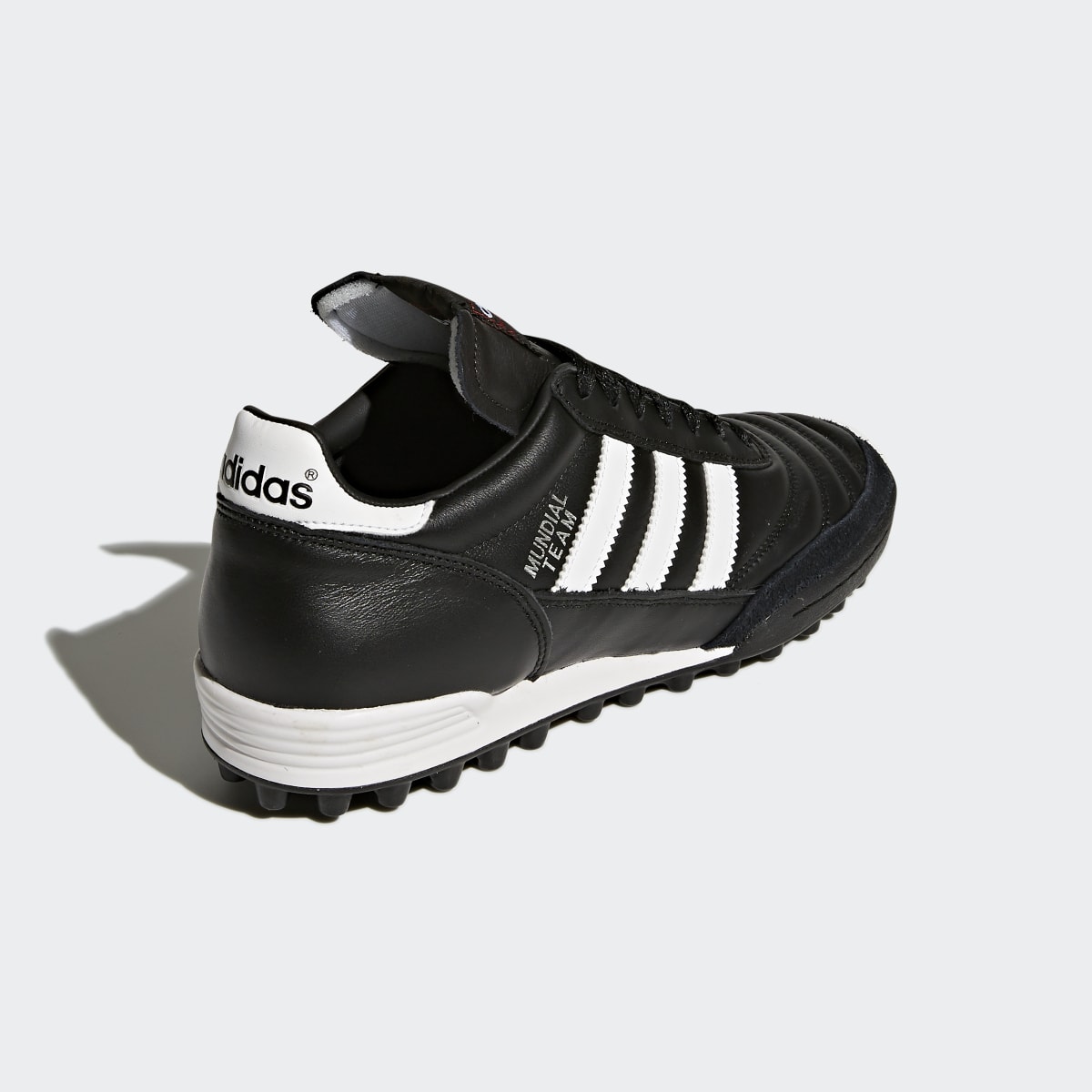 Adidas Chaussure Mundial Team. 7