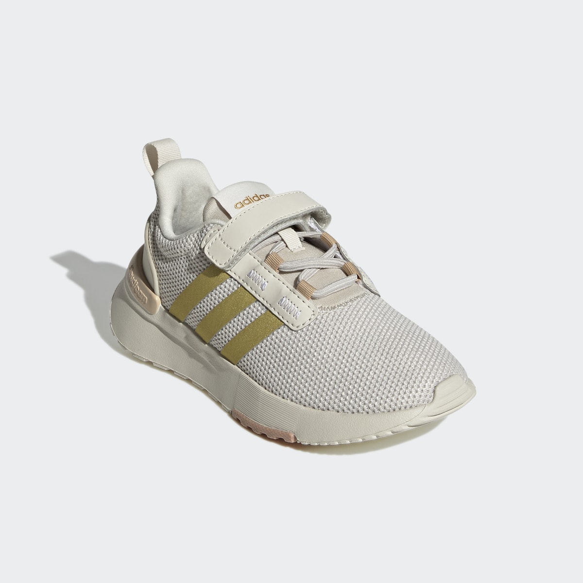 Adidas Chaussure Racer TR21. 5