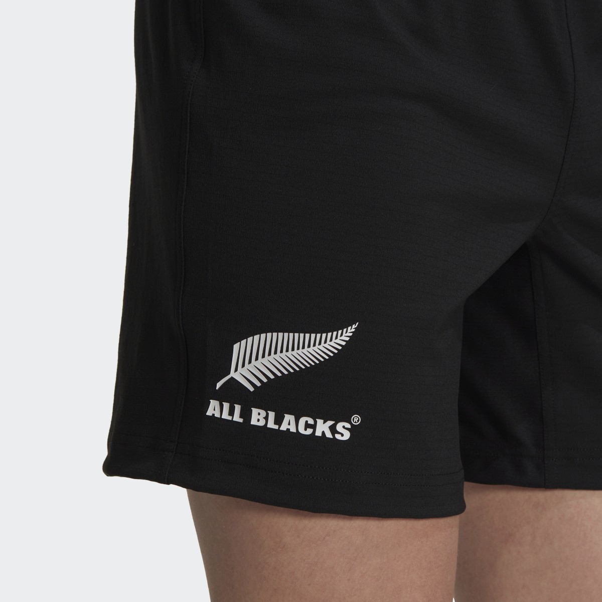 Adidas Pantalón corto primera equipación All Blacks Rugby. 6